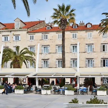 Hotel Adriana-2