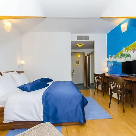 Palma Rooms B&B-2