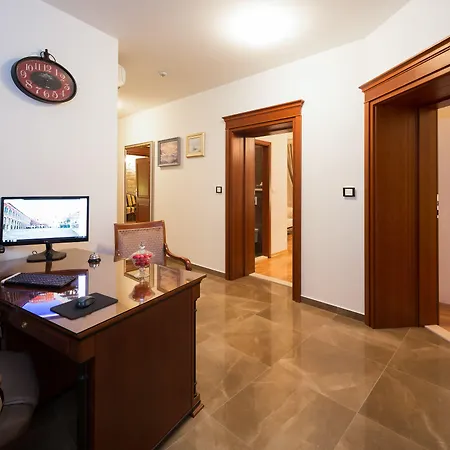 Priska Heritage Rooms (Adults Only)-2