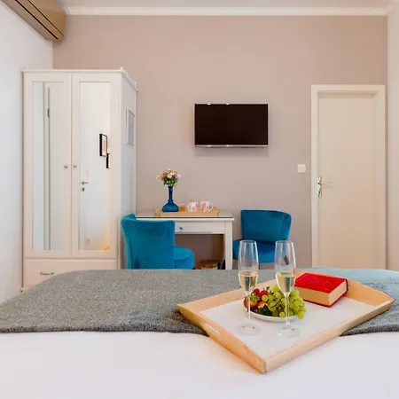 Deluxe Rooms Tramonto-3