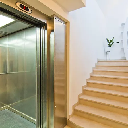 Laura Lux Suites-3