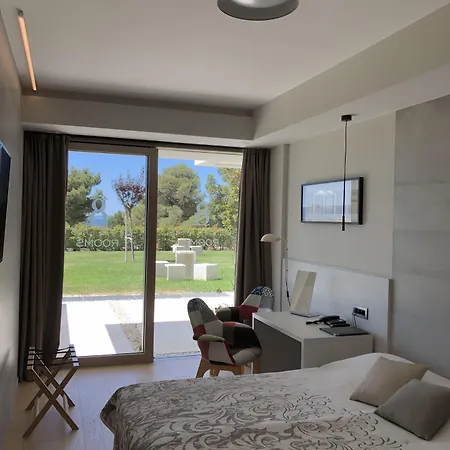 Bel Etage Luxury Rooms-2