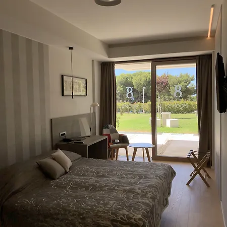 Bel Etage Luxury Rooms-3