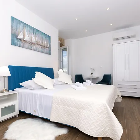 Peruzovic Rooms 3-3