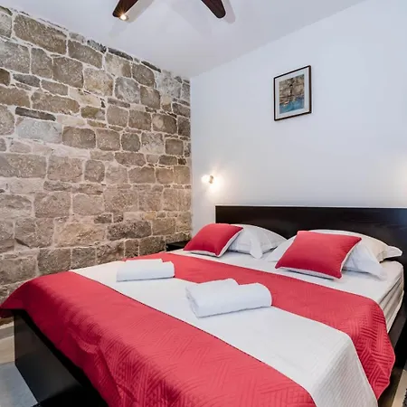Modern Stone Studio In The Heart Of Split-3
