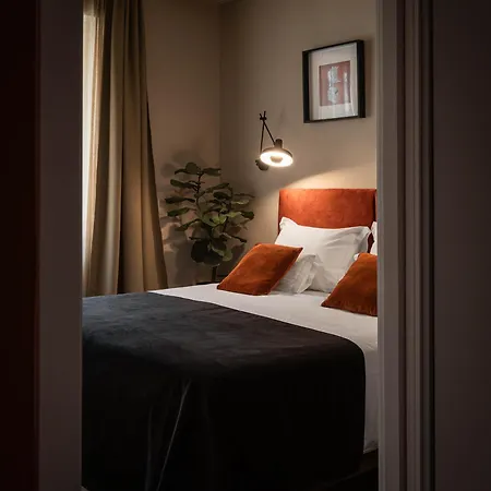 Luxury Apartment Monvi Near Bacvice Beach And Old Town-2
