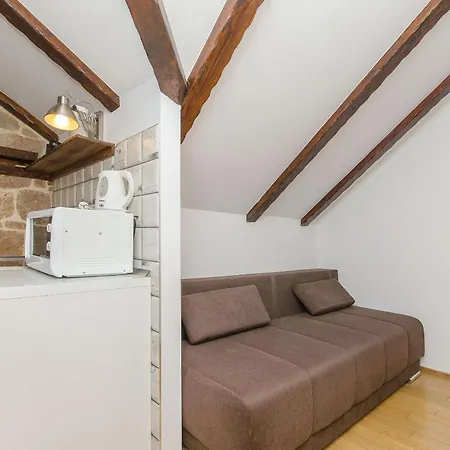 Apartment And Rooms Desideria-2