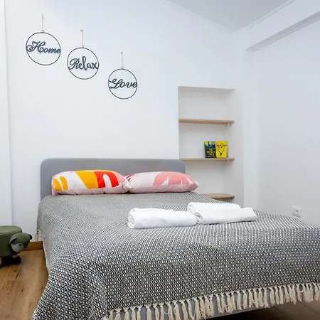 Cute Little Apartment In The Old Town-2