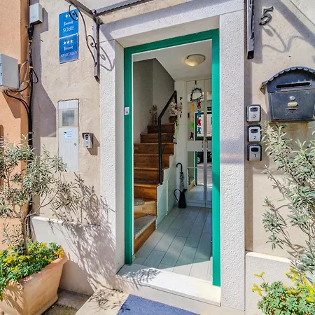 Boutique Rooms In The Center Of Split-3