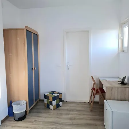 Maja Rooms-2