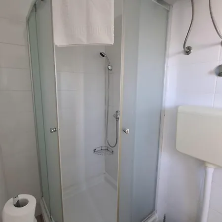 Maja Rooms-3