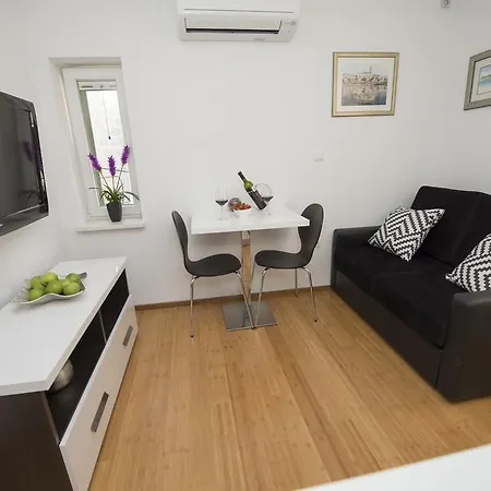 Apartments Annya-3