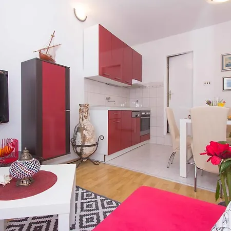 Red Valentino Apartment-2