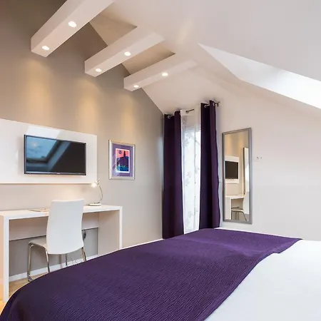 Laura Lux Suites-2