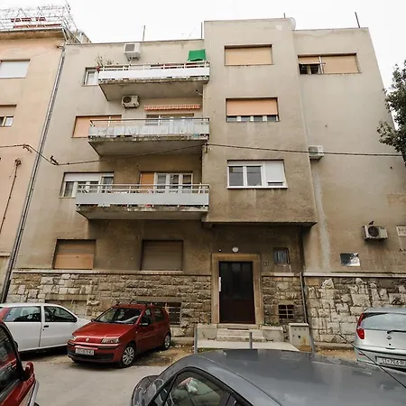 Apartments Iskra-3