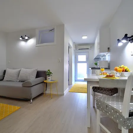 Apartment Lola-3