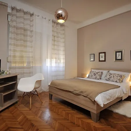 Celtis Old Town Apartment-3