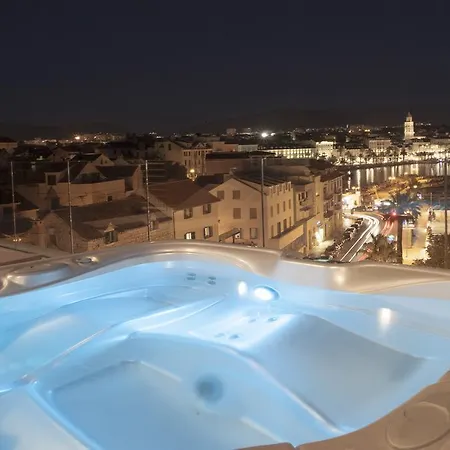 Luxury Penthouse Monriva-3