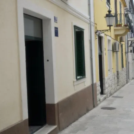 Kuzma Rooms And Apartments-2