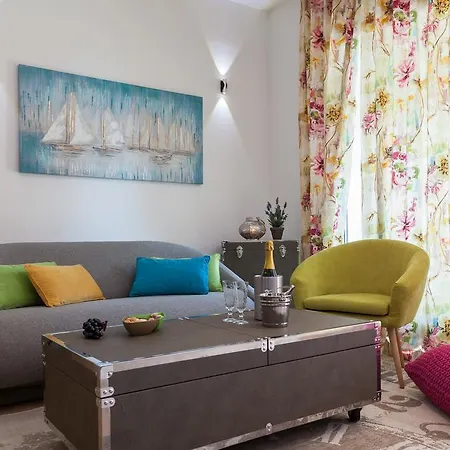 Bepo Apartment With Balcony - Free Parking-3