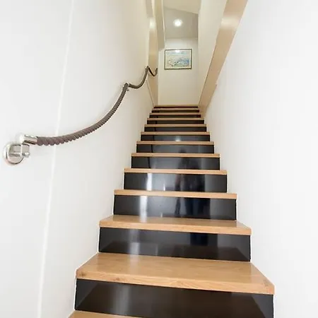 Apartments Annya-2