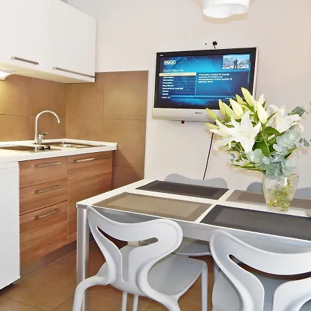 Guest House Varos-2