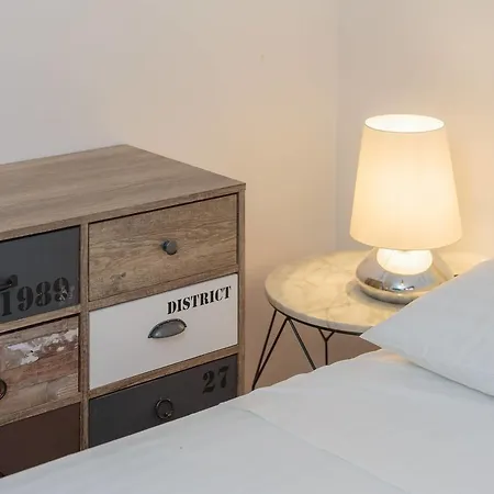 Shabby Apartment Leni-2