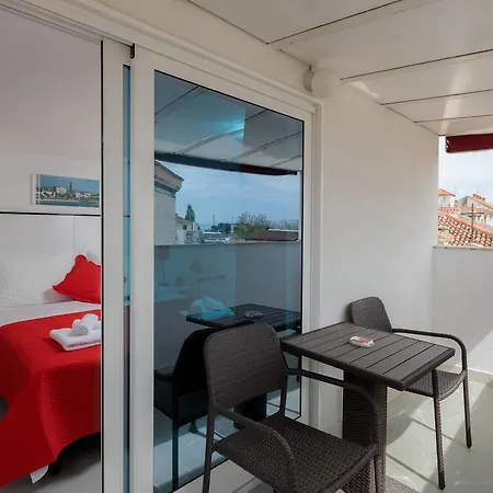 Plr Luxury Rooms-3