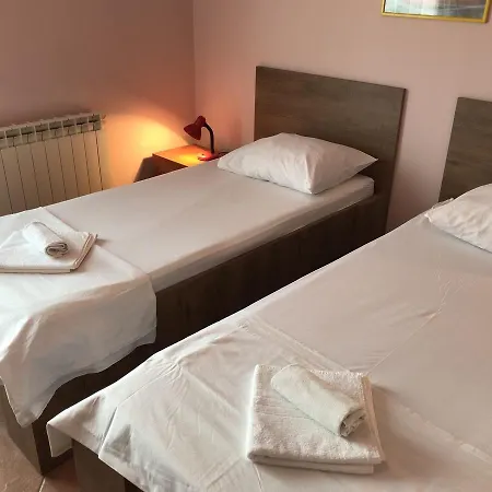 Guest House Ivo-3
