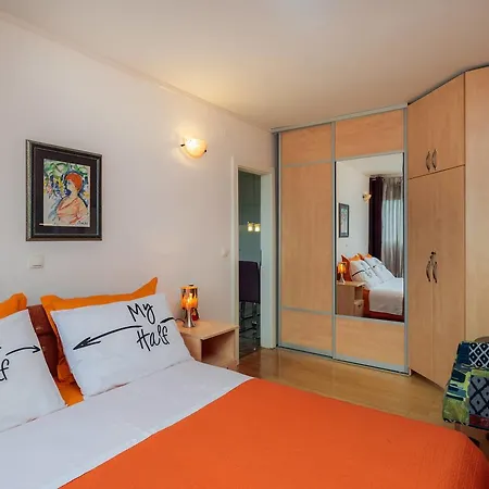 Panoramic City Apartment-2