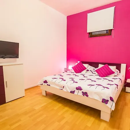 Grand View Apartments-3