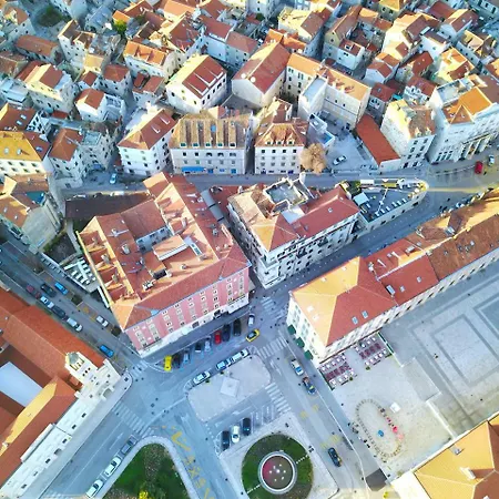 Gaius Aurelius Valerius In Split Centre-2