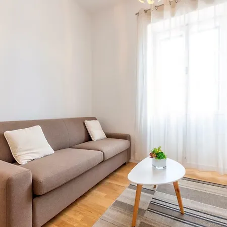I Love Split Apartments-3