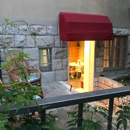 One Bedroom Apartment-2