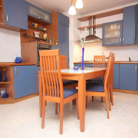 Apartment Karlo Near The Most Beautiful Beach Znjan-3