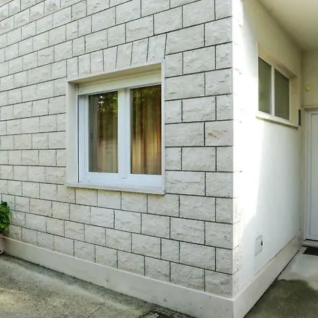 Apartmani Apollo-2
