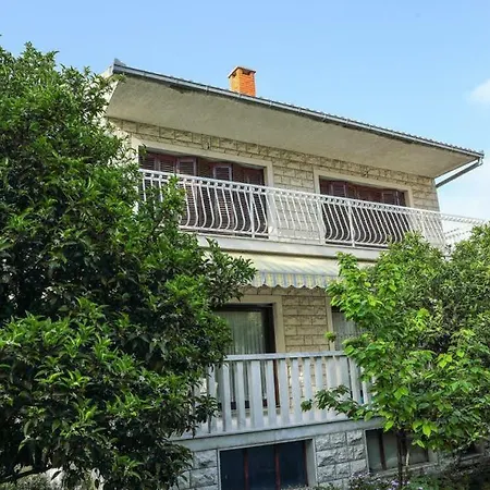 Apartmani Apollo-3