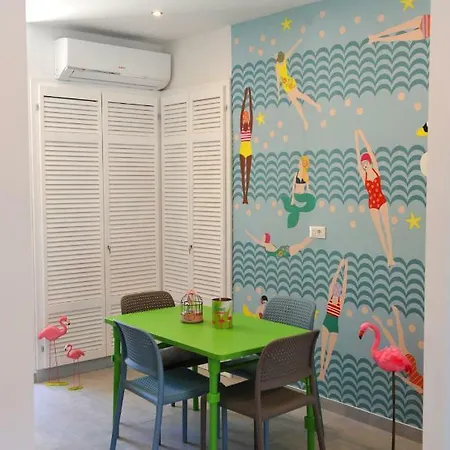 Flamingo-2