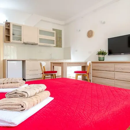 Apartments Yoe-2