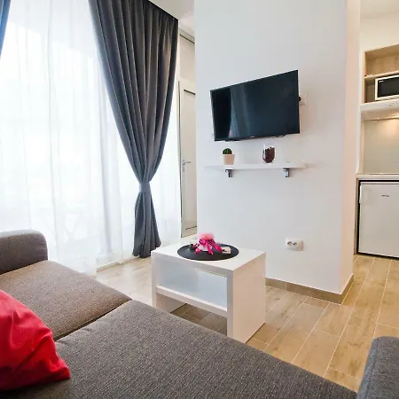 Idro Studio Apartments Directly At The Beach-2
