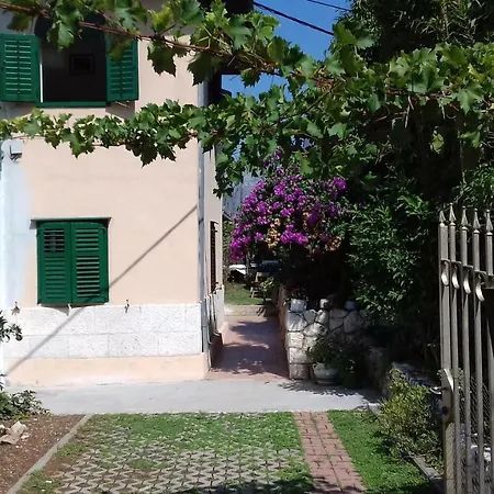 Apartment Nevica-2