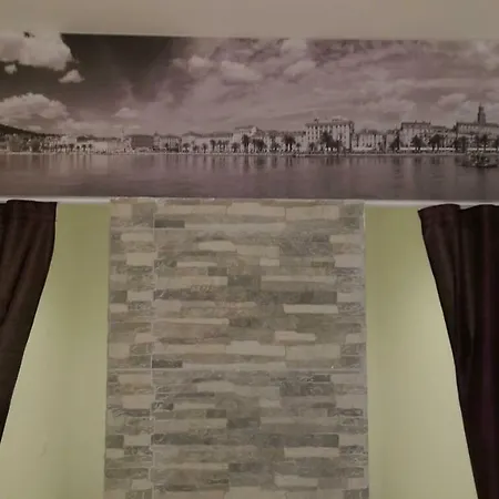Hideaway Apartment-3