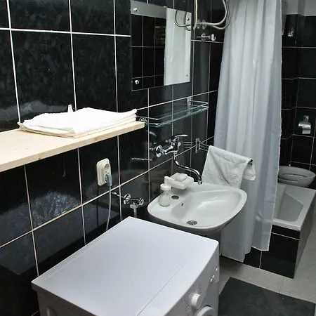 Apartment Fjaka-3