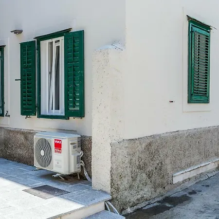 Borgo-2