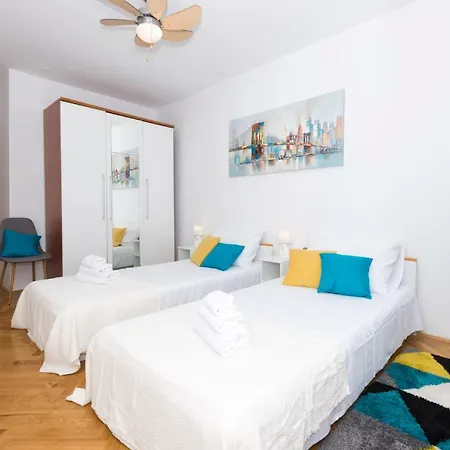 Apartment Dormir Split-3