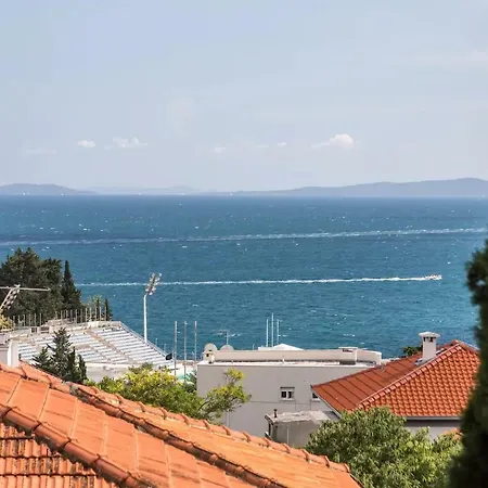 Azure Escape Sea View Apartment-2