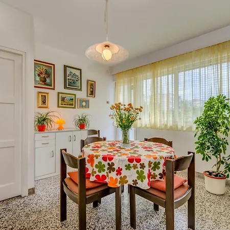 Apartment Grdelin-2