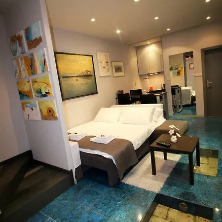 Studio Apartment Art-3