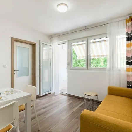 Apartments Cezar-3