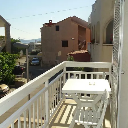 Paradise Apartments-3